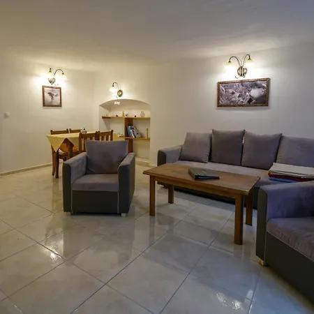 Historicky Dom Tatil Evi